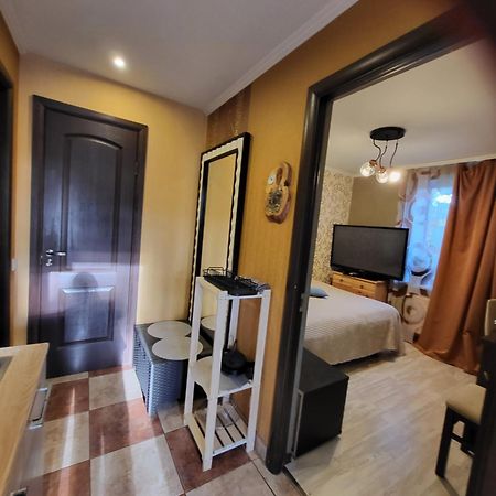 Classic Apartment Jūrkalne Εξωτερικό φωτογραφία